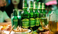哈爾濱啤酒是百威旗下的嗎？